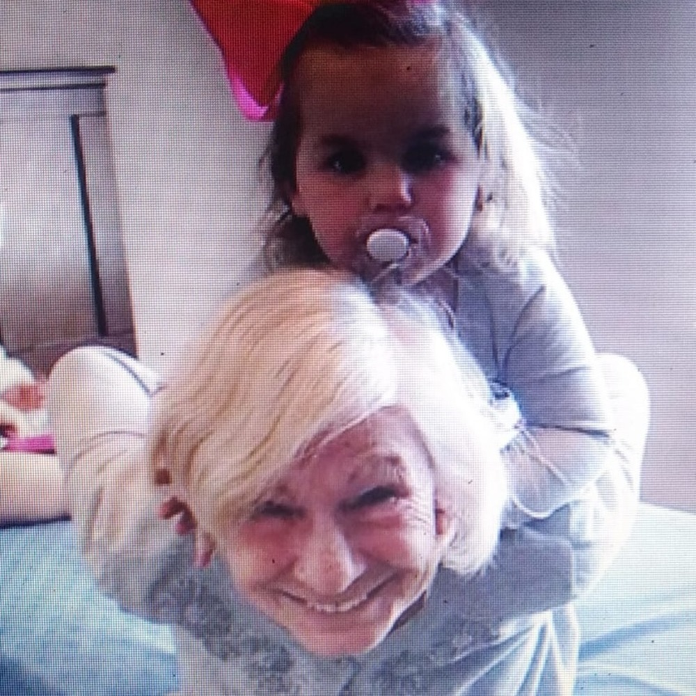 Meet your Posher, Renee